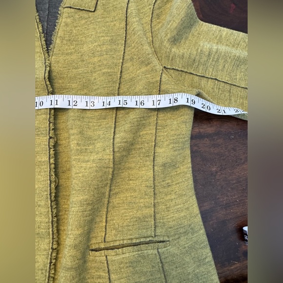 Eileen Fisher Merino Wool Mustard Yellow Blazer Fringe Hidden Snaps Sz M - Picture 10 of 12